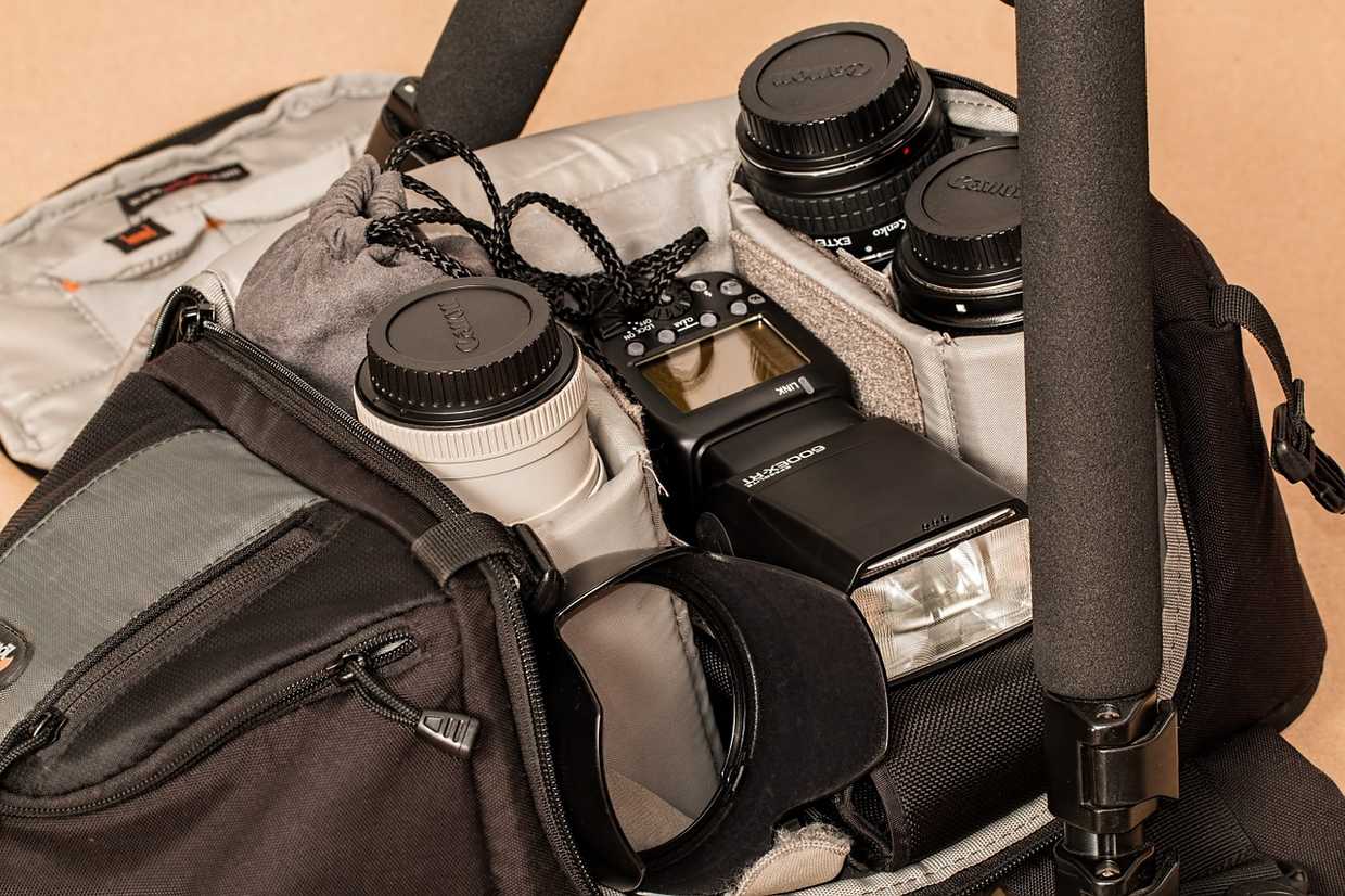 Top 10 Best waterproof camera bags and cases review : 2020 cover image